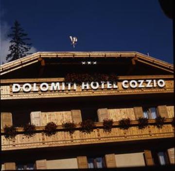 مادونا دي كامبيليو Dolomiti Hotel Cozzio المظهر الخارجي الصورة